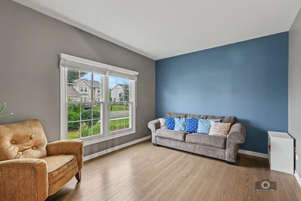 Photo of 437 Raintree Drive
