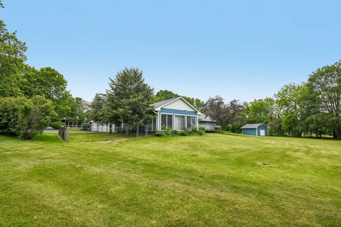 Photo of 6S155 W Ridge Drive