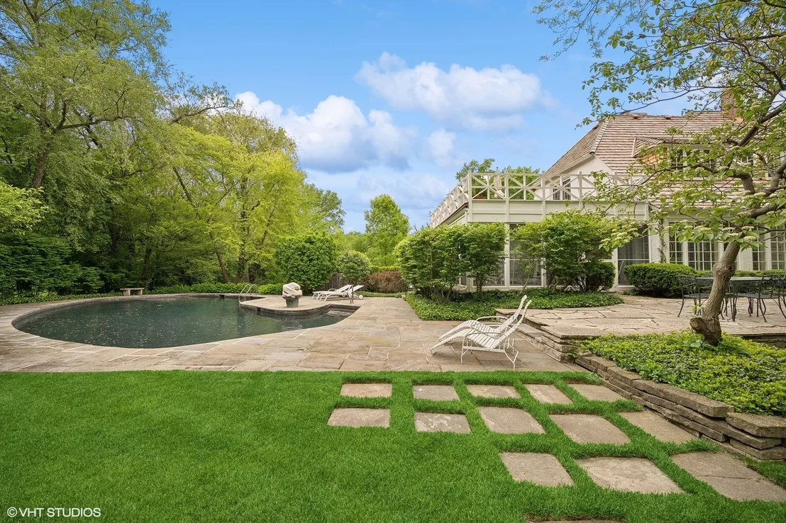 Photo of 844 Hibbard Road