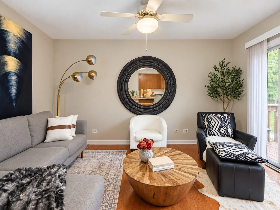 Photo of 1401 Knoll Drive