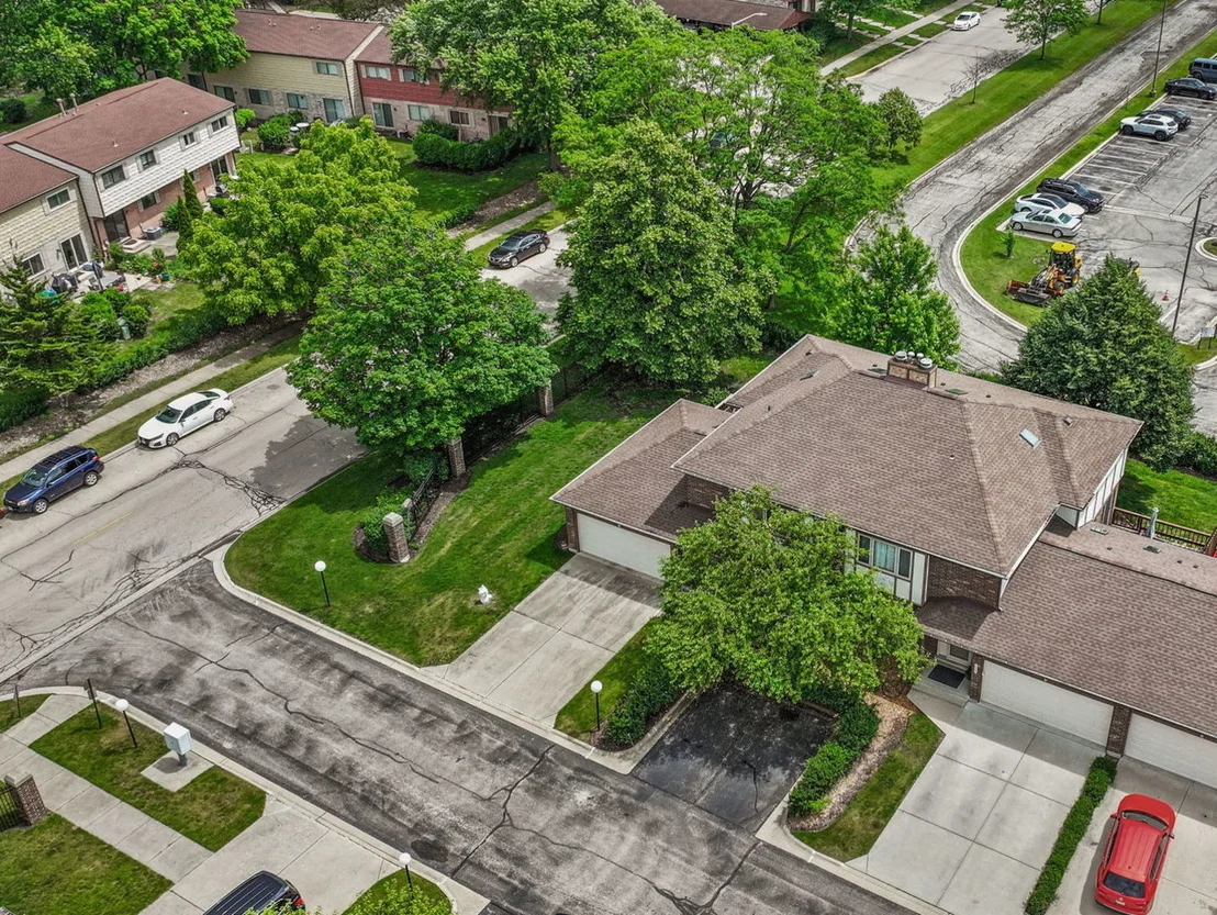 Photo of Unit A at 1775 Lakeview Drive