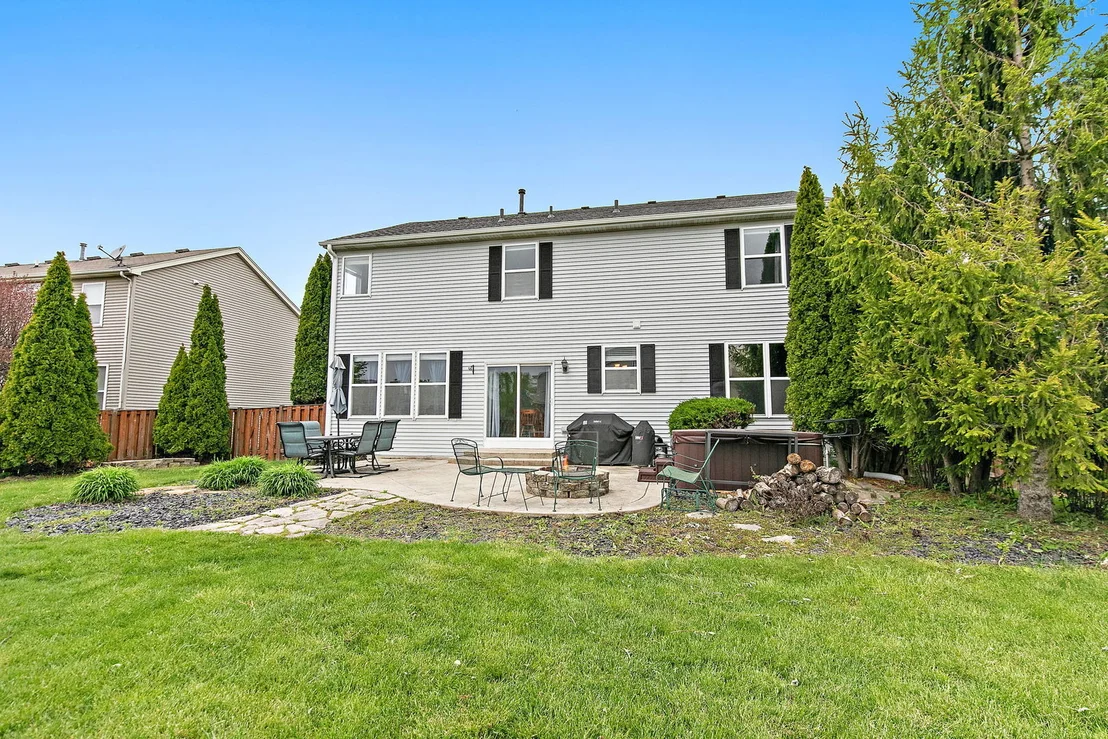 Photo of 142 Meadows Drive