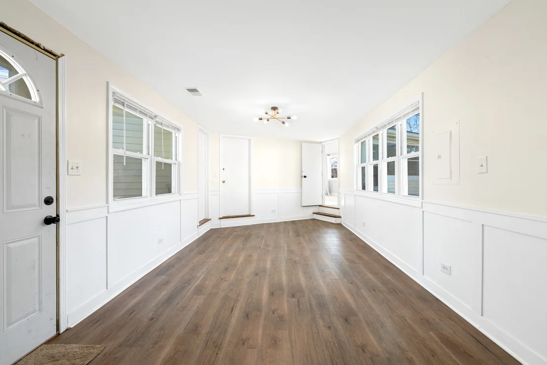 Photo of 287 Mohawk Street