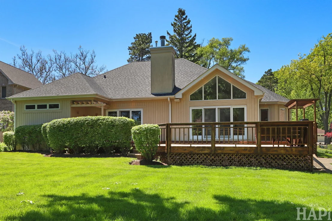 Photo of 225 Spruce Road