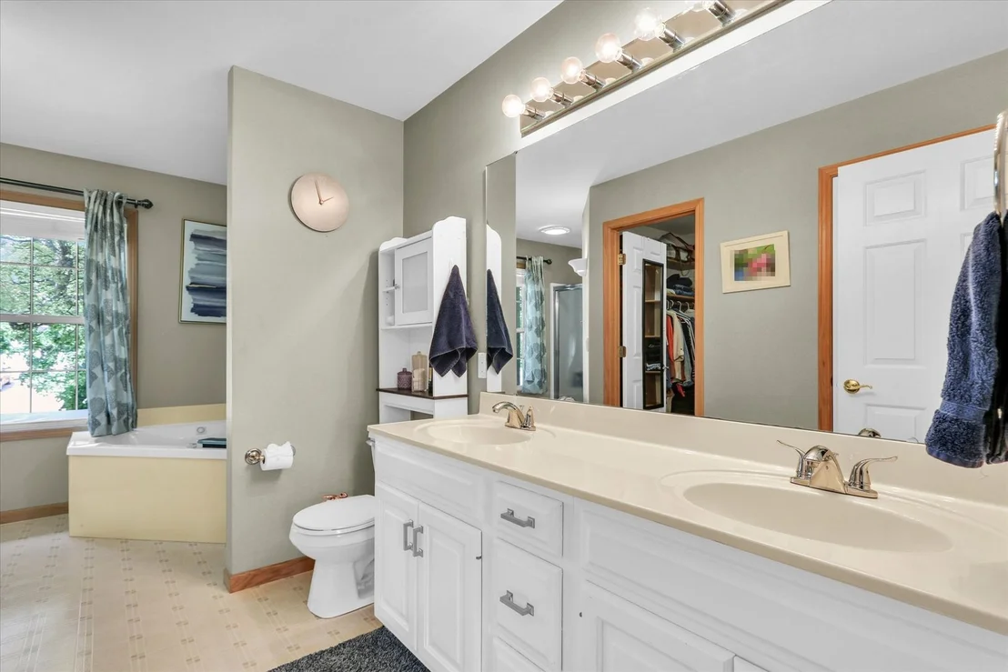 Photo of 1801 Trails Drive