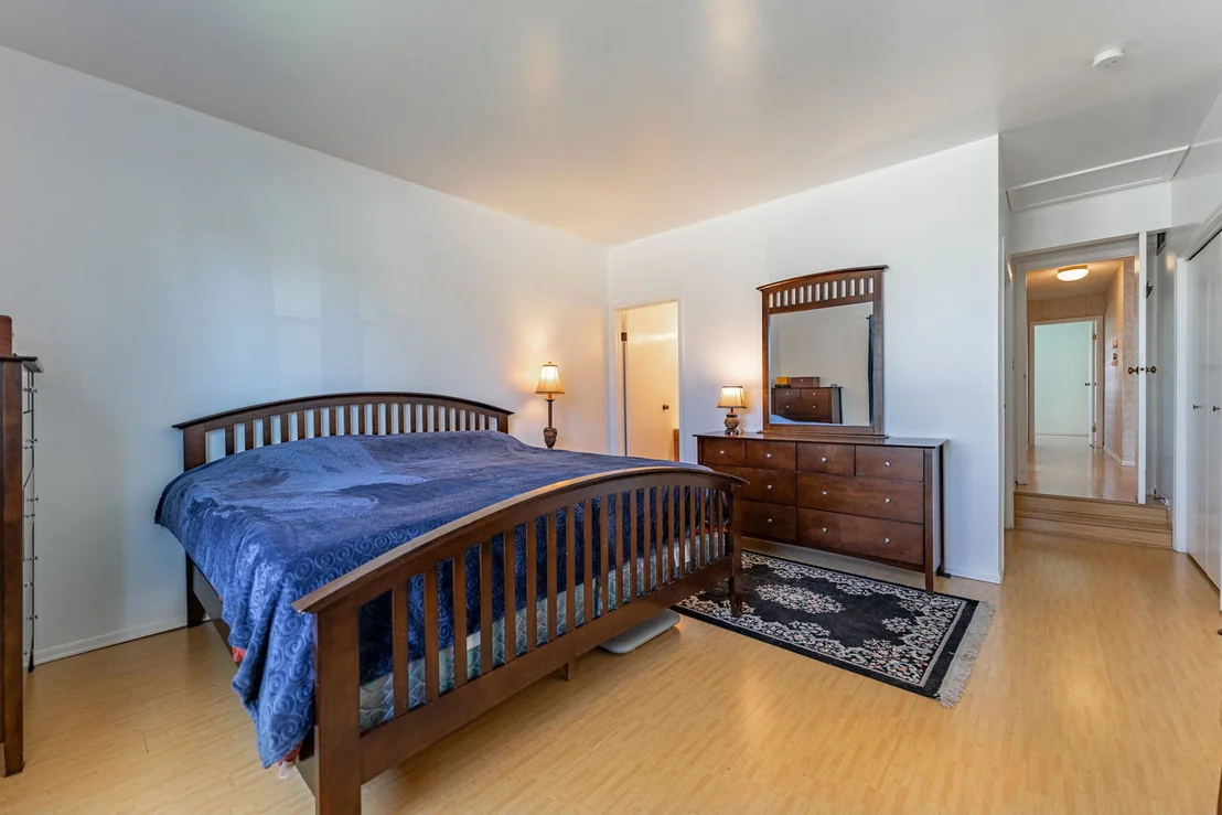 Photo of 137 Harding Drive