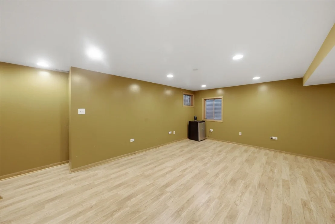 Photo of 7420 Maple Drive