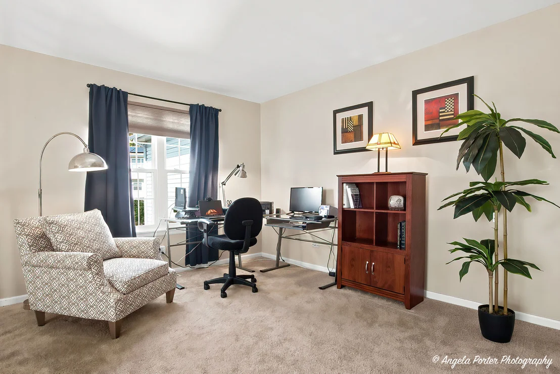 Photo of 910 Sweetflower Drive