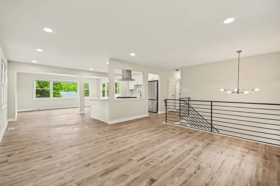 Photo of 1312 W Oakmont Road