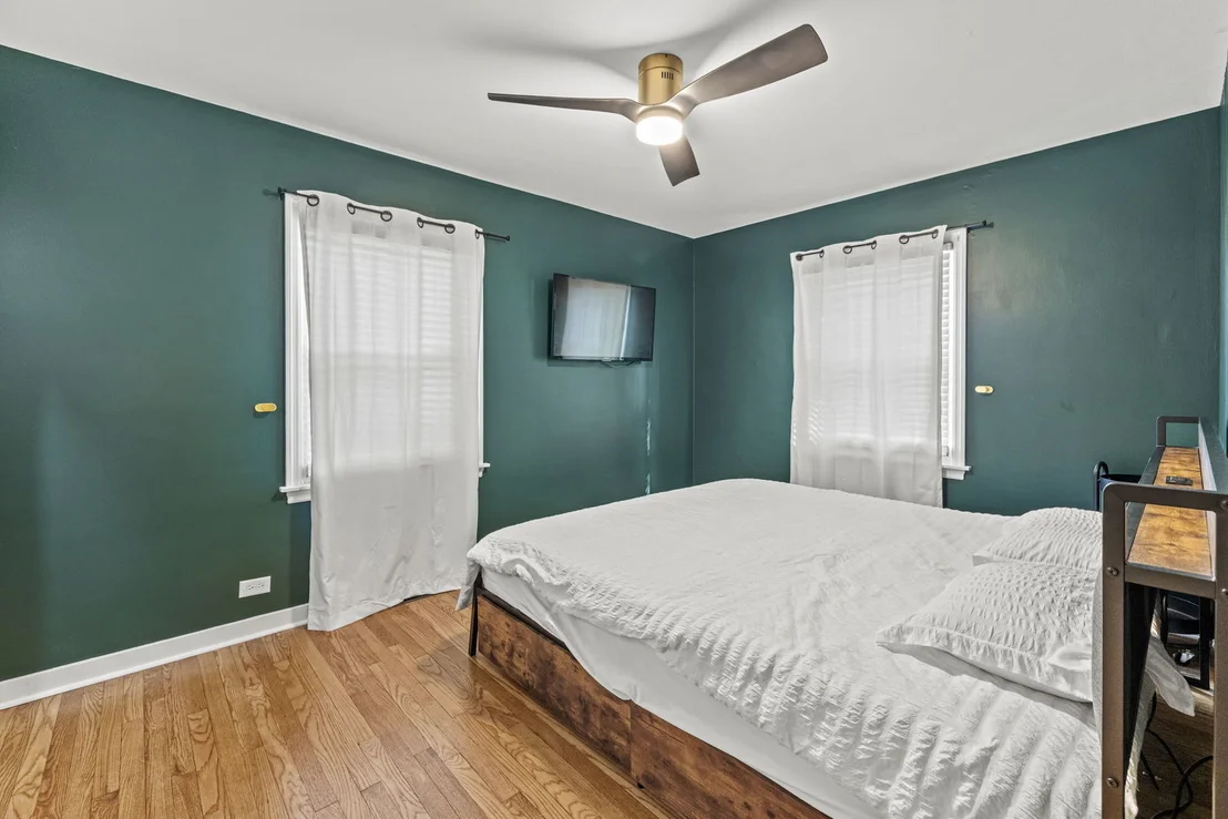 Photo of 620 Crest Street
