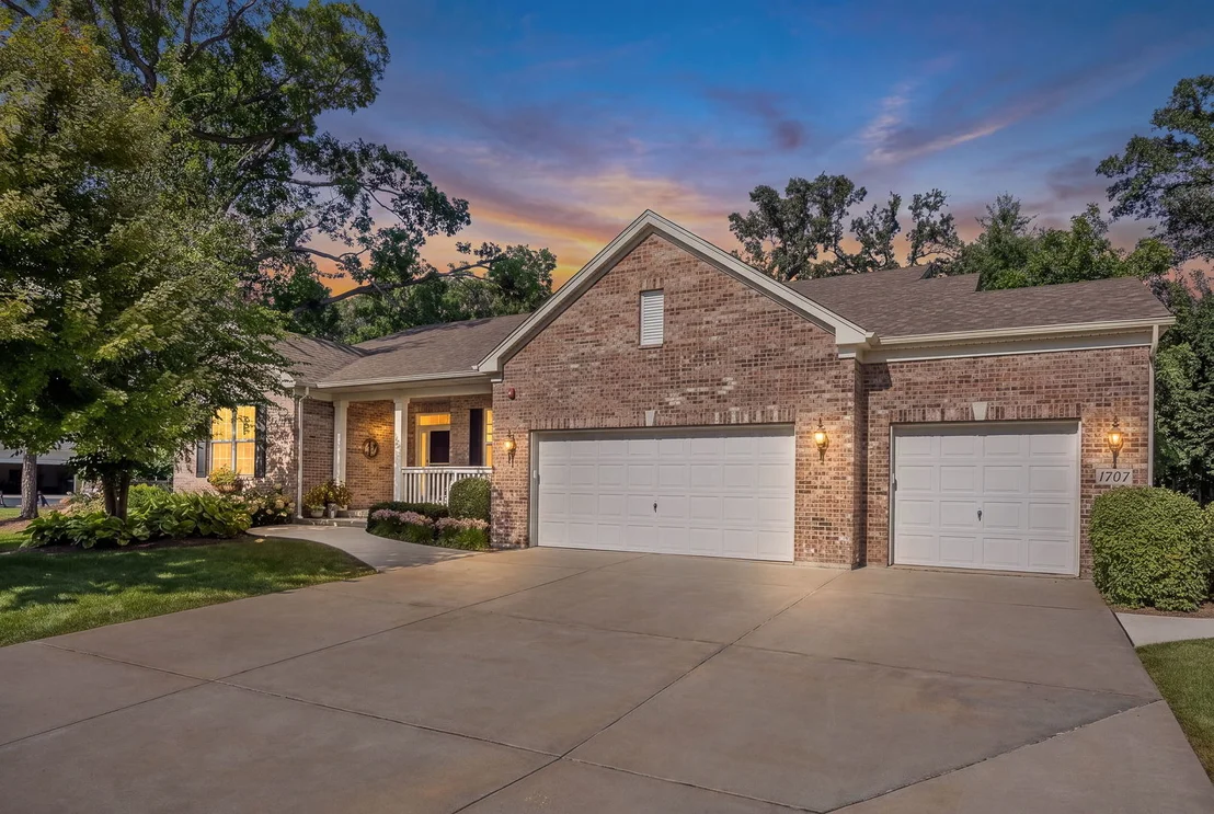 Photo of 1707 Pondview Drive