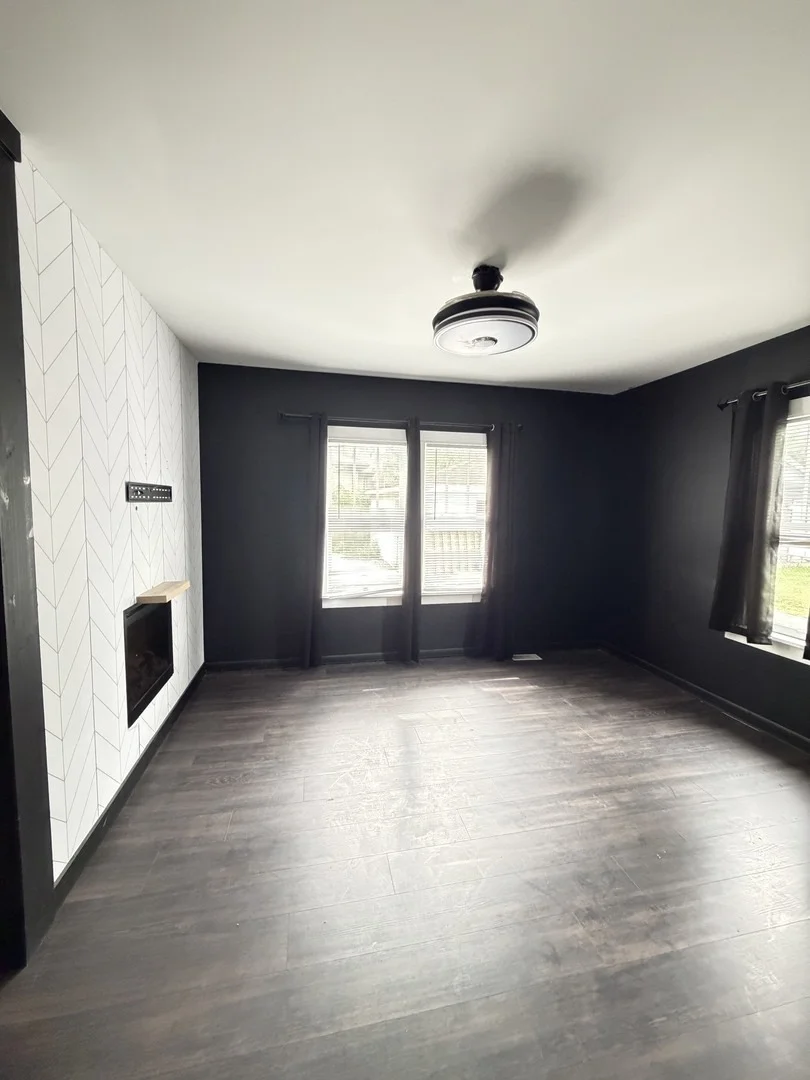 Photo of 1402 5th Avenue