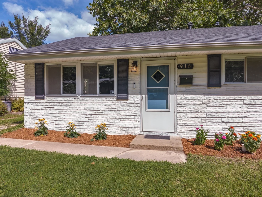 Photo of 916 N Fell Avenue