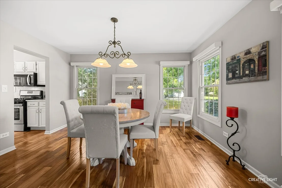 Photo of 2303 Riverside Drive