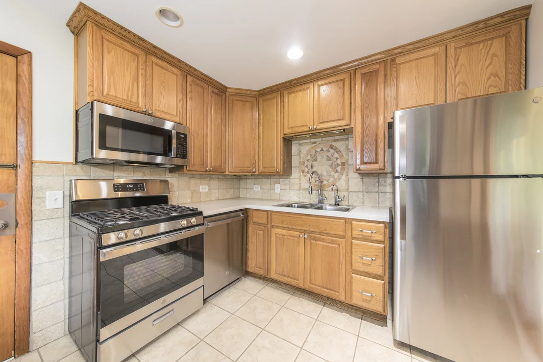 Photo of 1814 Grandview Drive