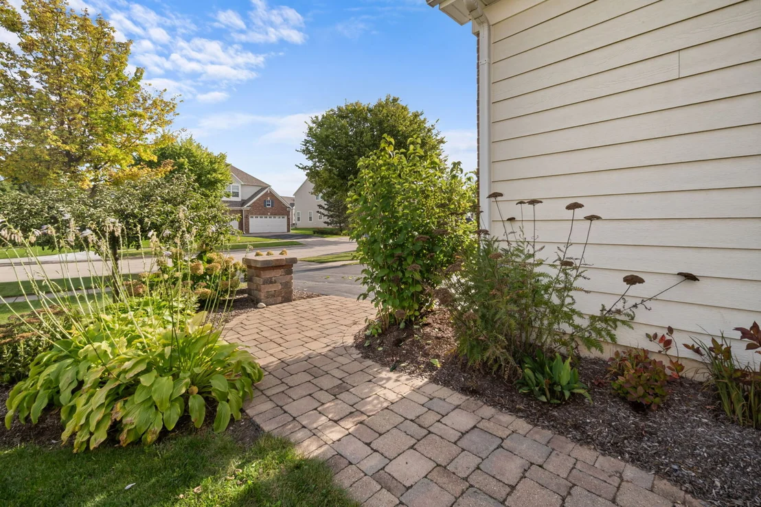 Photo of 308 Comstock Drive