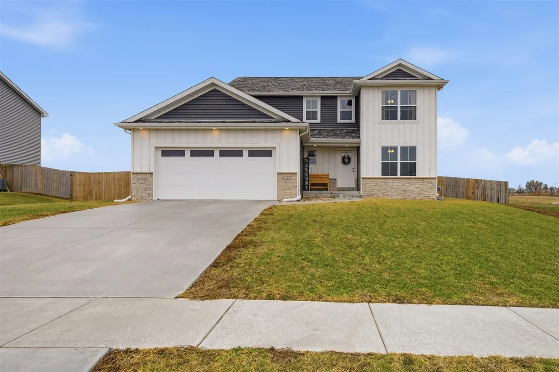 Photo of 7 Boulder Drive