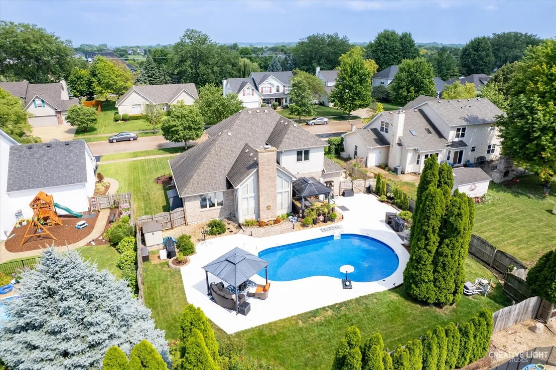 Photo of 413 Windsor Drive