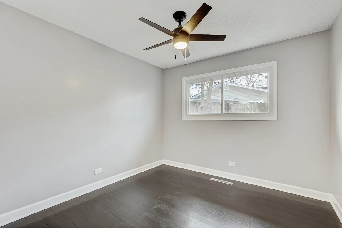 Photo of 14739 Park Avenue