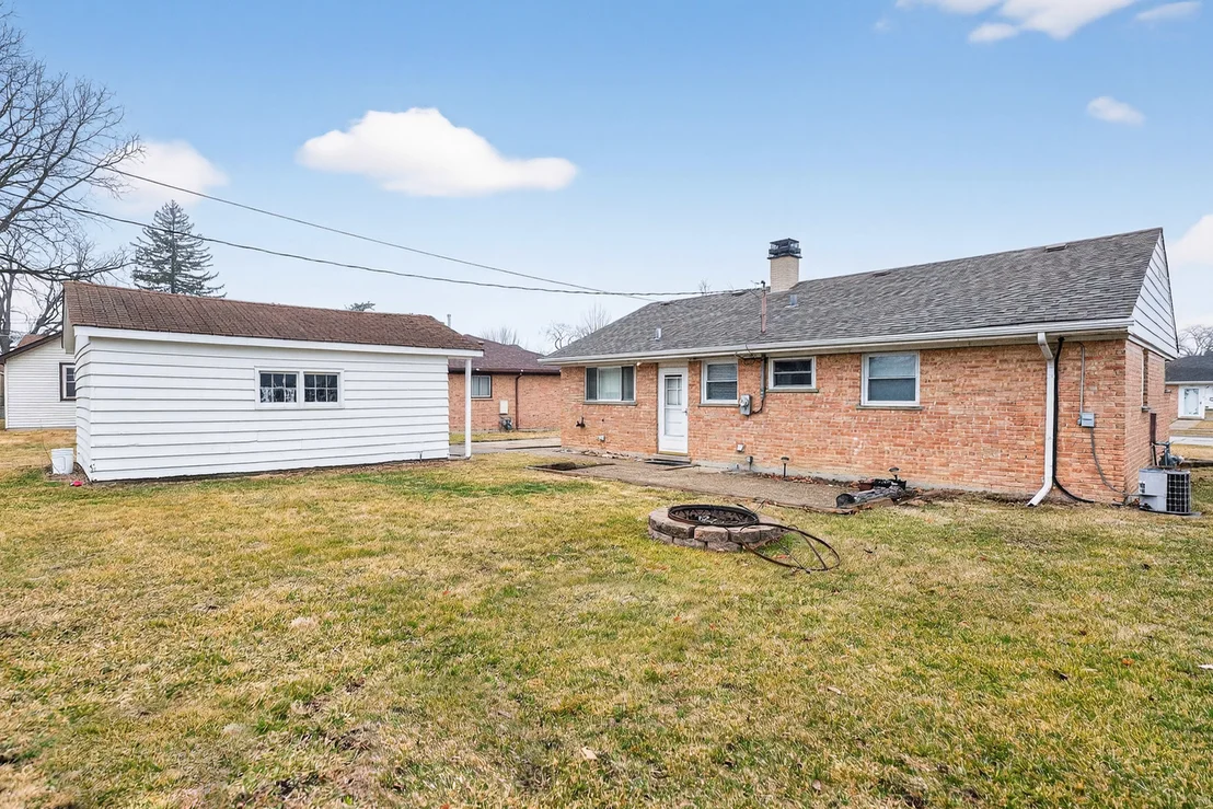Photo of 1164 W Grant Drive