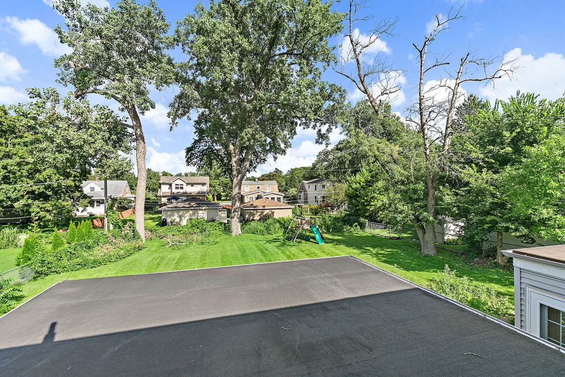 Photo of 369 N Walnut Street