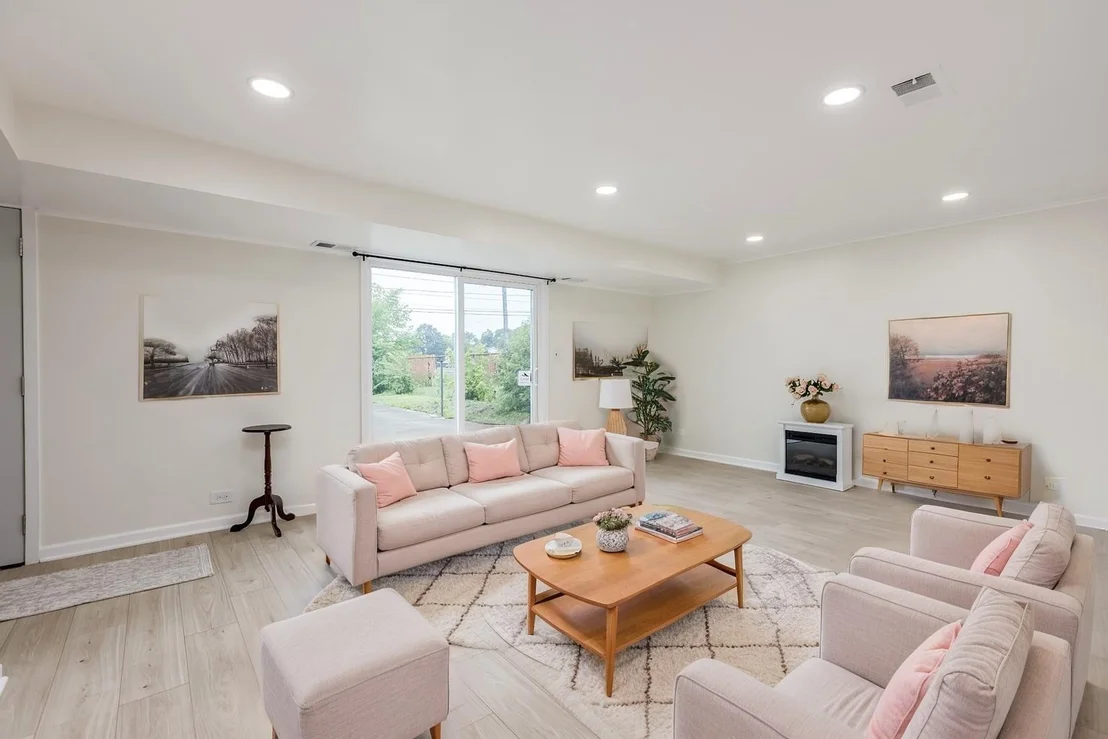Photo of 7745 Beckwith Road