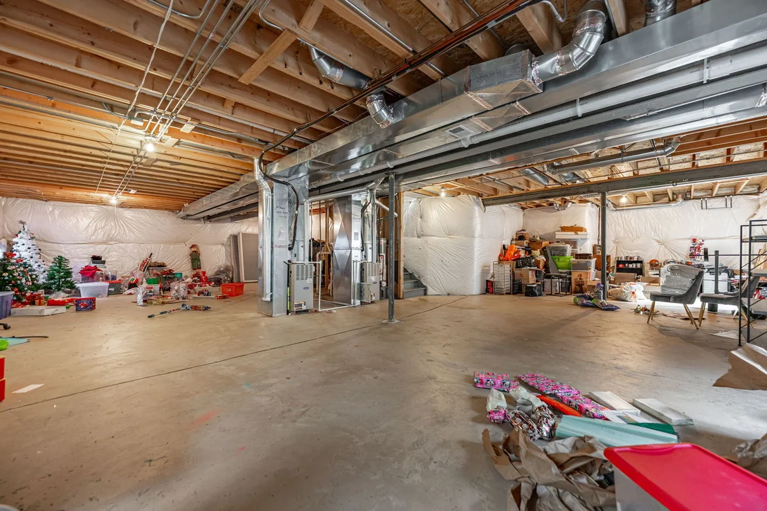 Photo of 325 Hemlock Lane