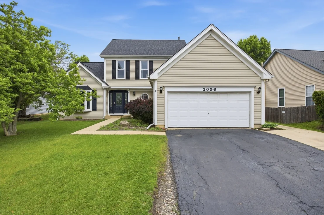 Photo of 2096 Edinburgh Lane