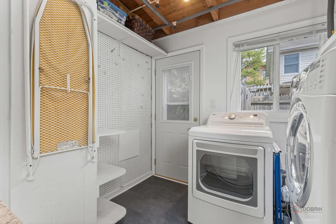 Photo of 4722 Linden Avenue
