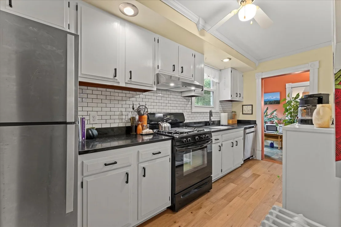 Photo of 321 N High Street