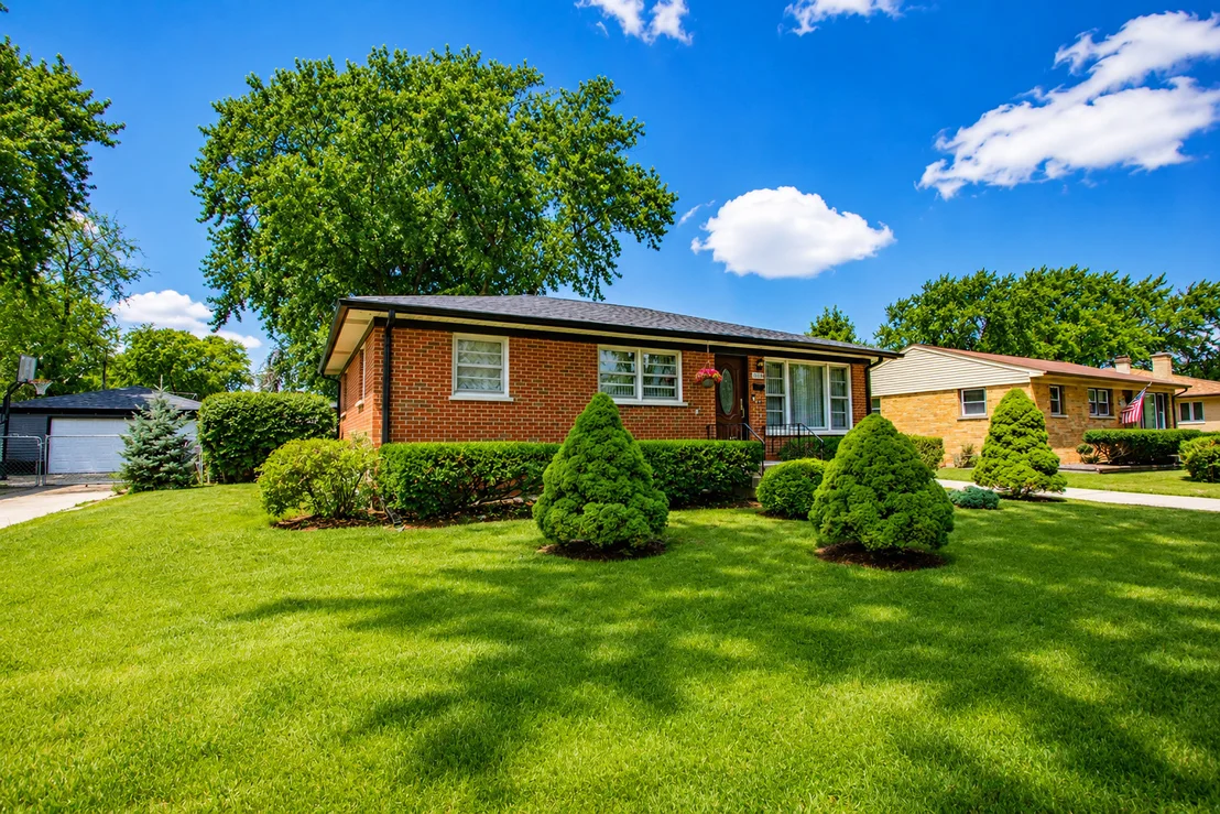 Photo of 1114 S Birch Drive