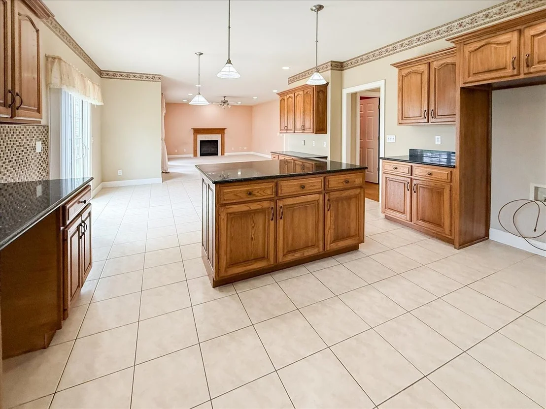 Photo of 4705 Stonebridge Drive