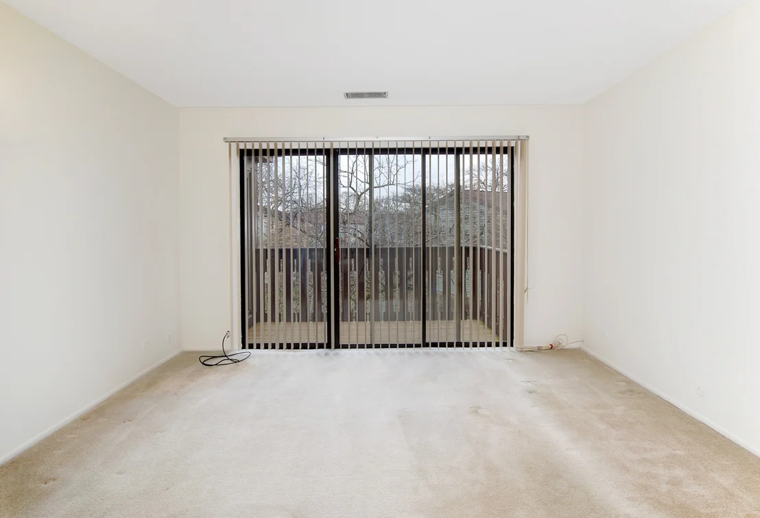 Photo of Unit D2 at 1540 Springview Court