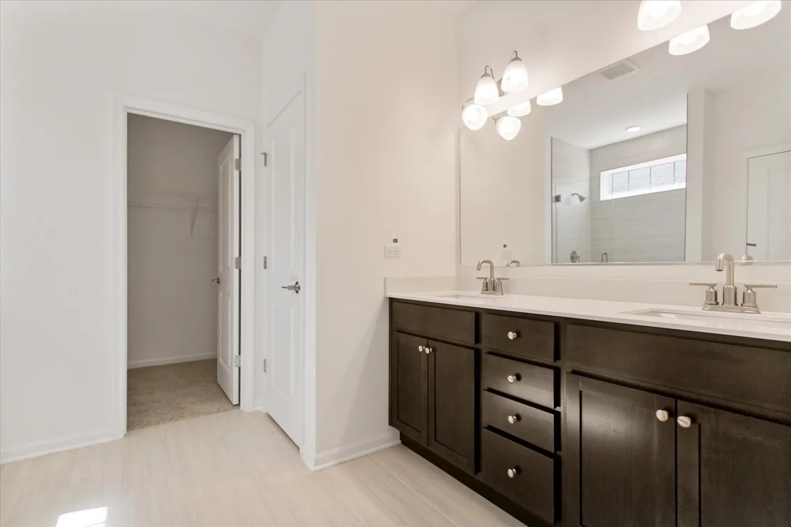 Photo of 731 Alberta Avenue