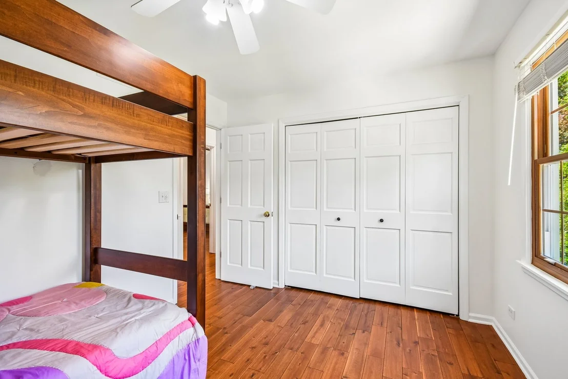 Photo of 1559 Abbotsford Drive