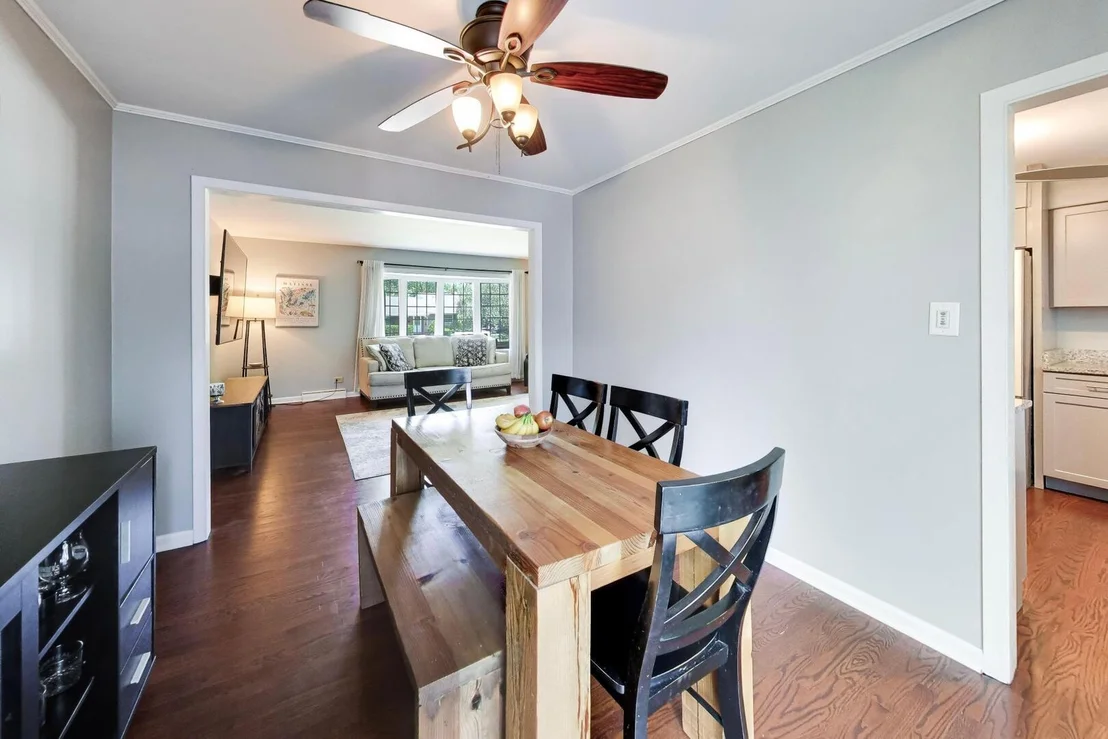 Photo of 142 N Cady Drive