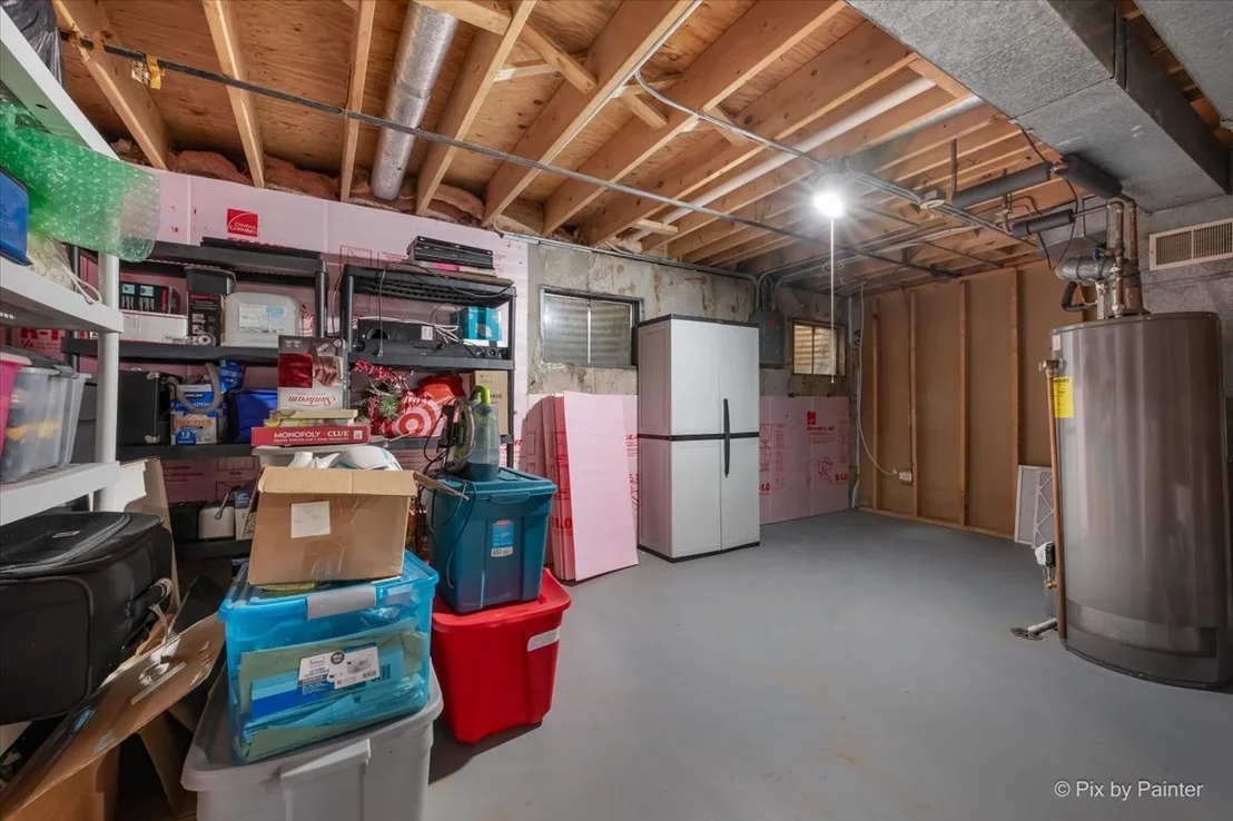 Photo of 658 WAINSFORD Drive