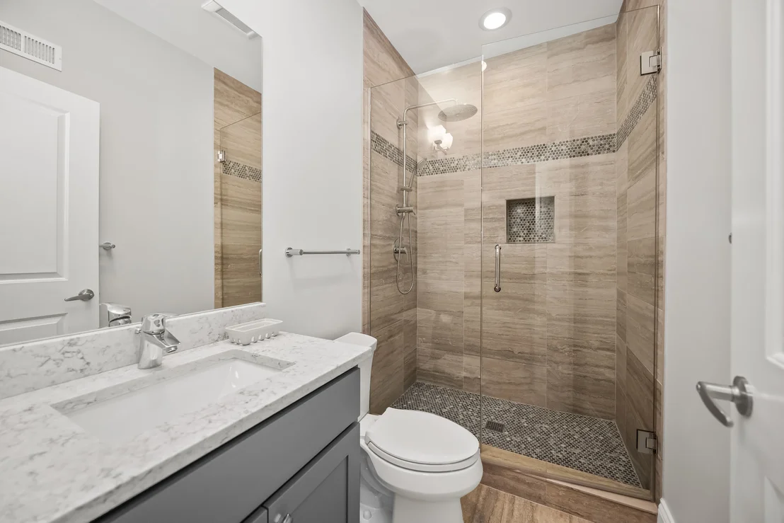 Photo of 2121 Pioneer Road