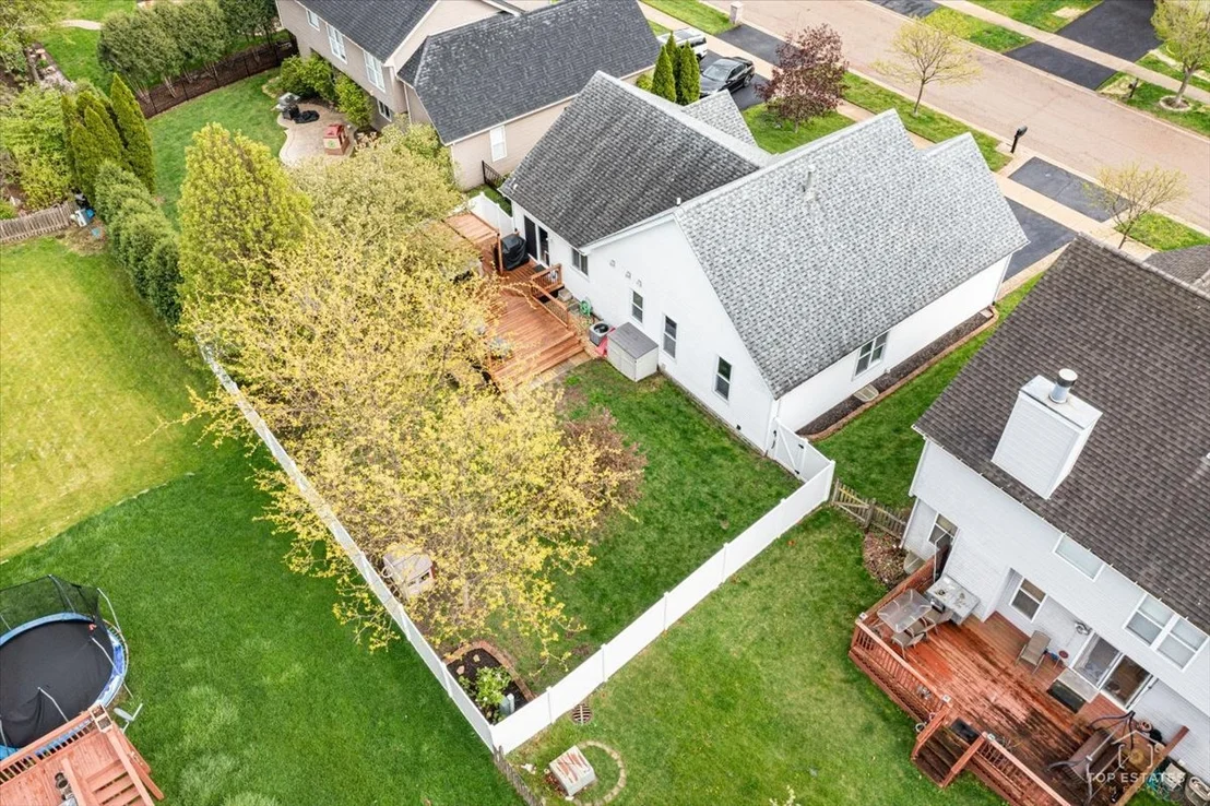 Photo of 875 RED CLOVER Drive