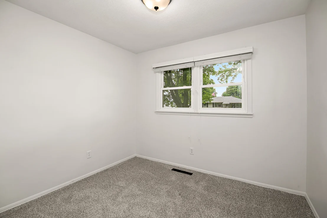 Photo of 362 S BARBARA Drive