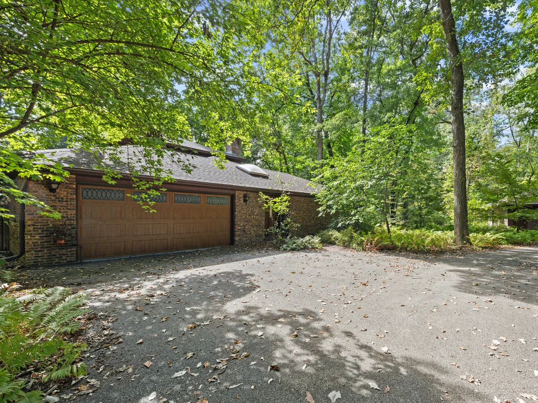Photo of 2975 Arrowwood Trail
