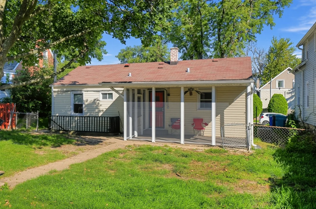 Photo of 156 Oak Avenue