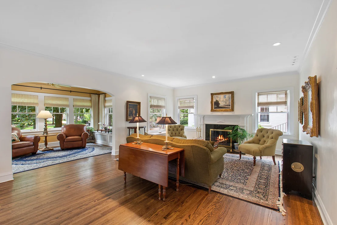 Photo of 447 Sunset Road