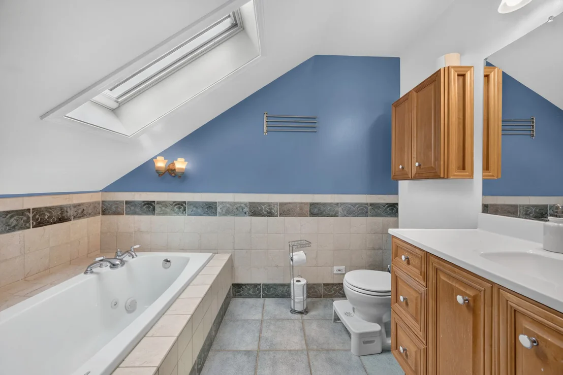 Photo of 1739 Cedar Road