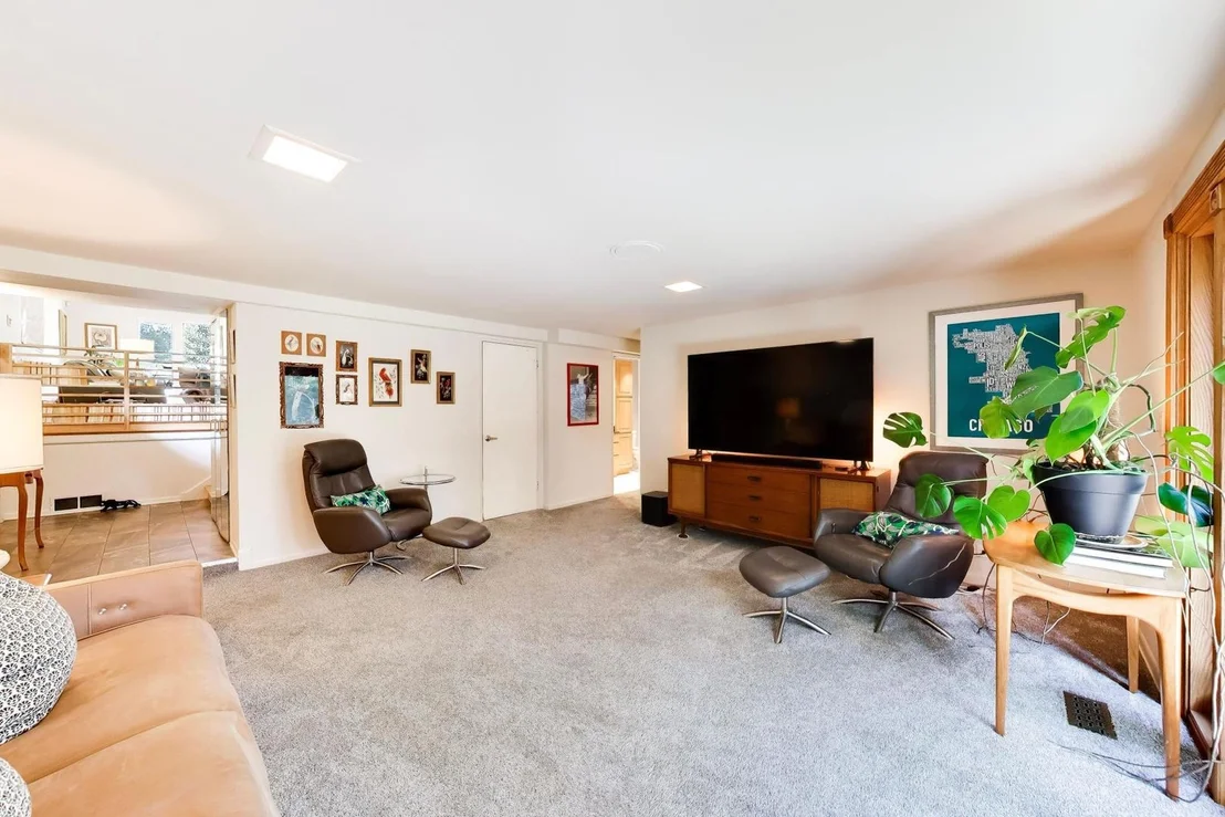 Photo of 3827 White Cloud Drive