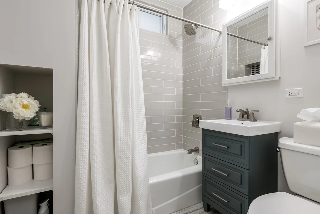 Photo of 1102 Marengo Avenue