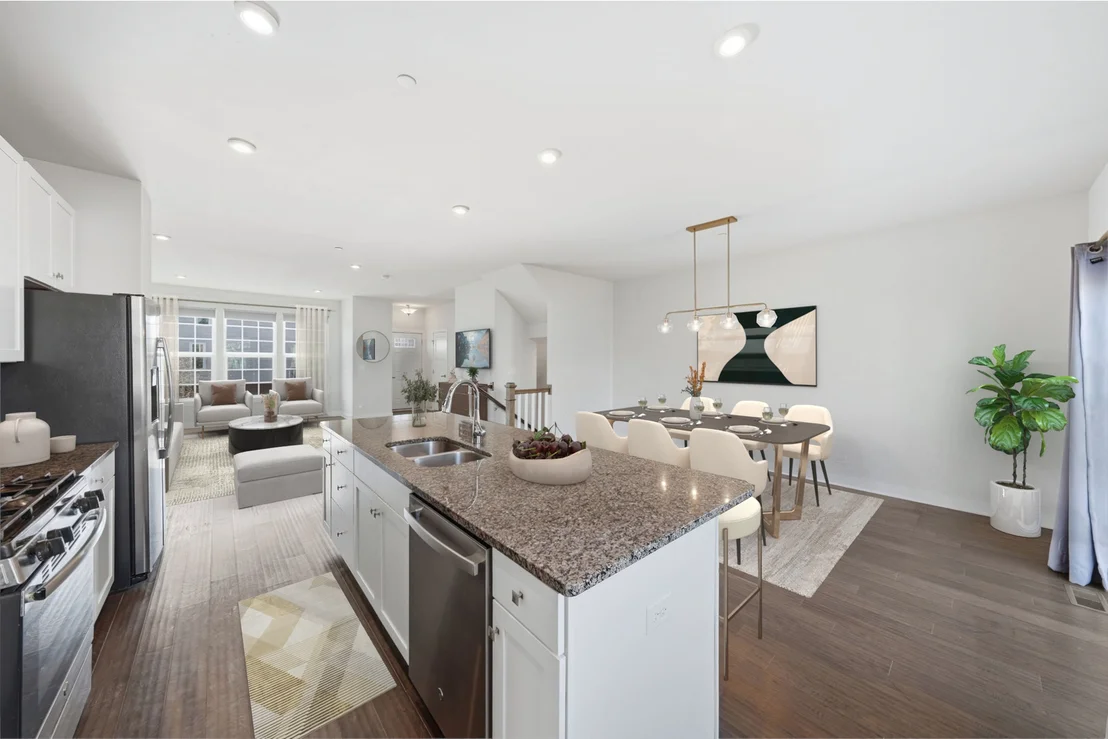 Photo of 72 Nicholas Drive E