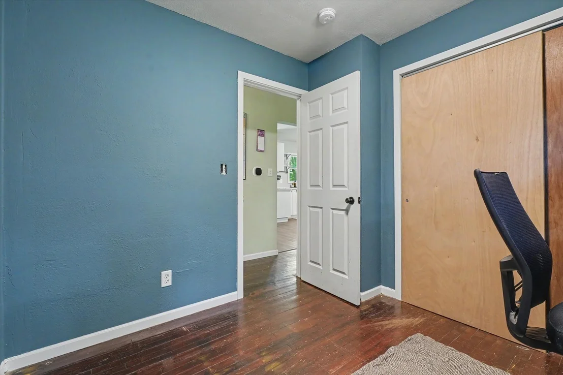 Photo of 7 Shuman Circle