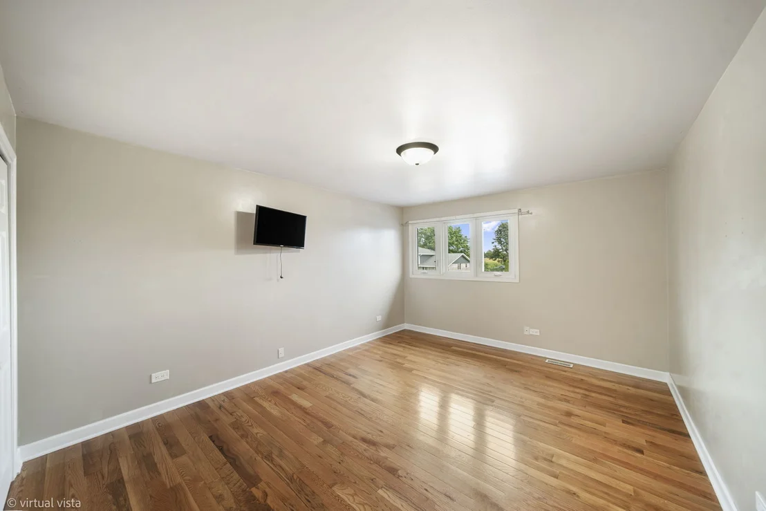 Photo of 18800 Dickens Drive
