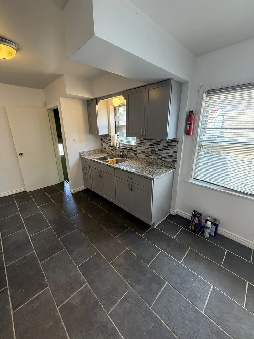 Photo of 3529 W 72nd Place
